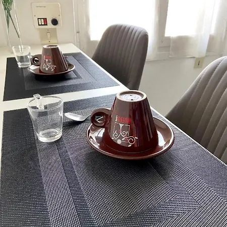 Appartamento G&g House -bilocale Vicino M5 Istria E M3 Maciachini Milano